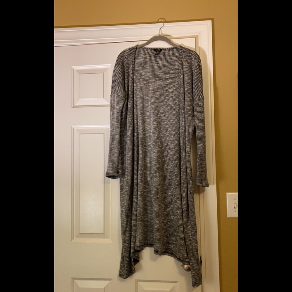 Long cardigan
